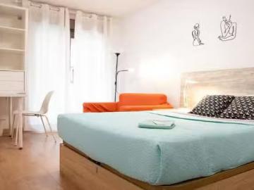 Calle del Jilguero, Madrid, Plaza de Carabanchel