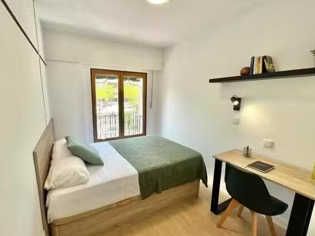 Habitación en Calle del Petirrojo, Aluche