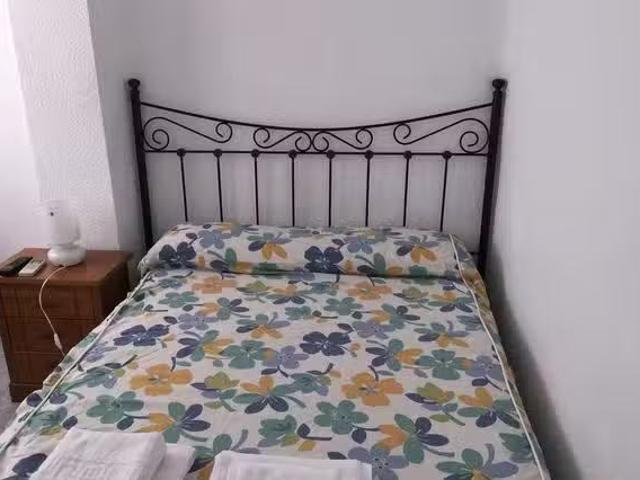 Habitación en Calle Diego de Almaguer