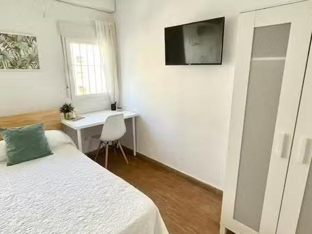 Habitación en Calle Doctor Domínguez Rodiño, La Palmilla Docto.