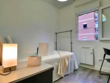 Habitación en Calle Geráneo