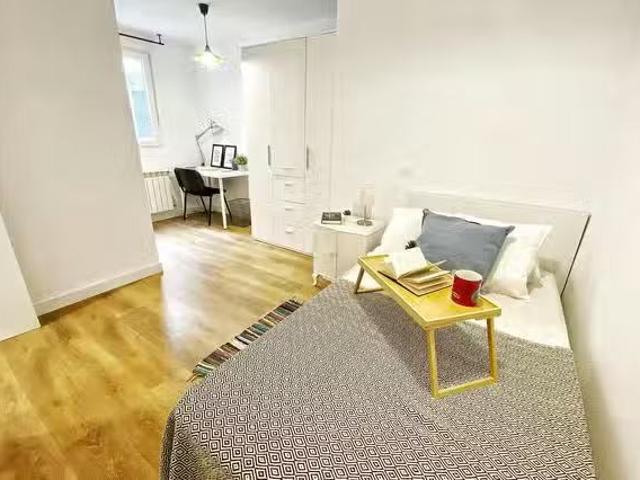 Habitación en Calle Illescas, Aluche