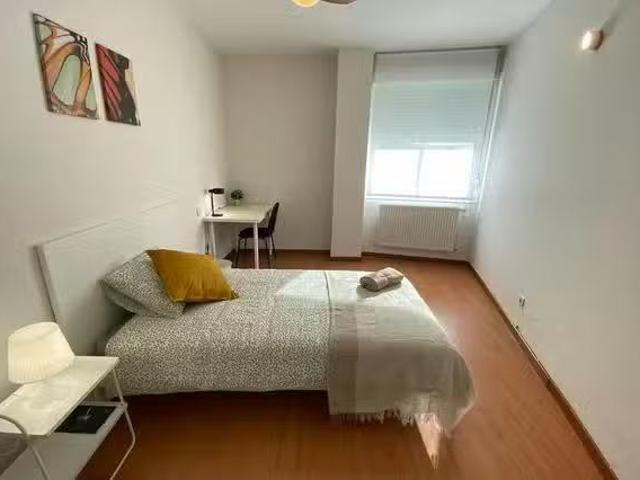 Habitación en Calle Isaac Albéniz