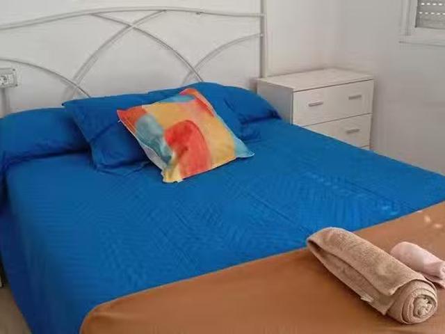 Habitación en Calle Jacinto Higueras