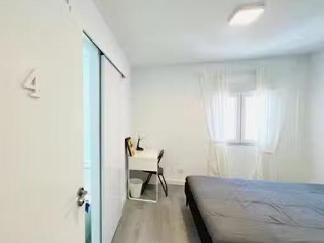 Habitación en Calle León