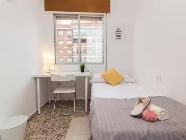 Habitación en Calle Palo Mayor, Las Chapas