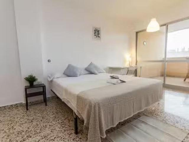 Habitación en Calle Palo Mayor, Las Chapas