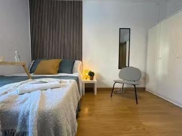 Habitación en Calle Pintor Velázquez