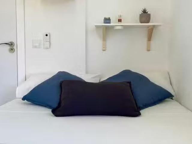 Habitación en Calle Pintor Matarana, Benicalap