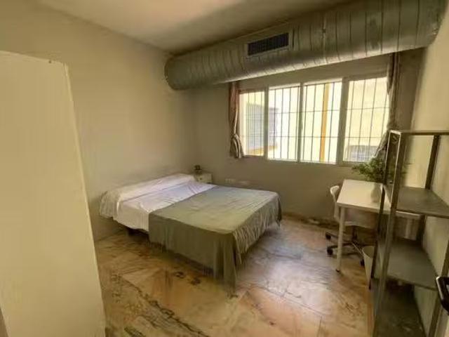 Habitación en Calle Porvenir, Porvenir