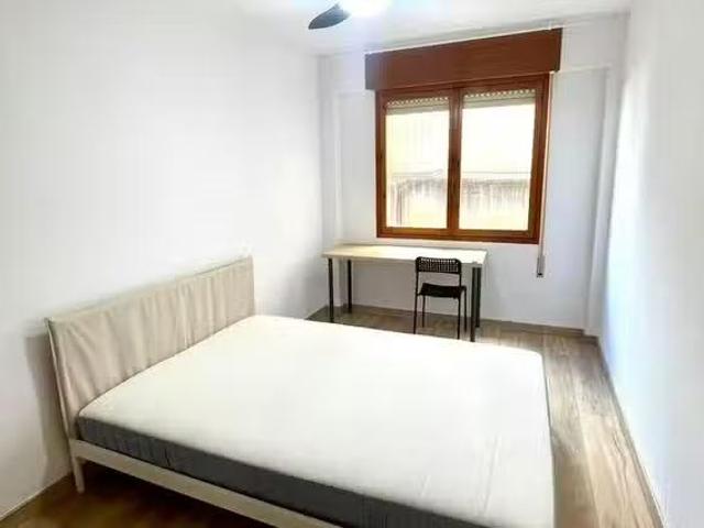 Habitación en Calle San Carlos, Carolinas Bajas