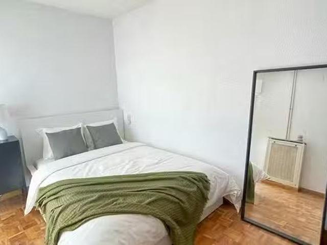 Habitación en Calle San Ramón Nonato, Castilla