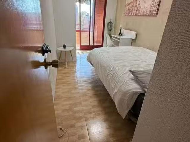 Habitación en Calle Santanderina