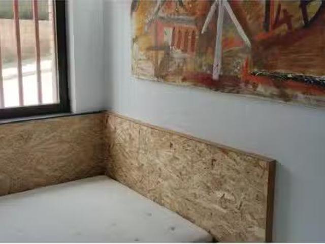 Habitación en Can Baró, Barcelona para mujeres