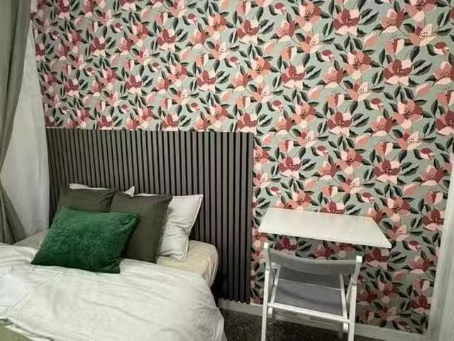 Habitación en Carrer Valencia