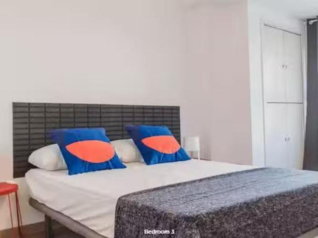 Habitación en Carrer Cirilo Amorós, El Pla del Remei