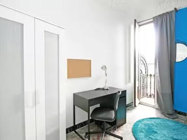 Habitación en Carrer Comercial, Sant Pere Santa Caterina i la.