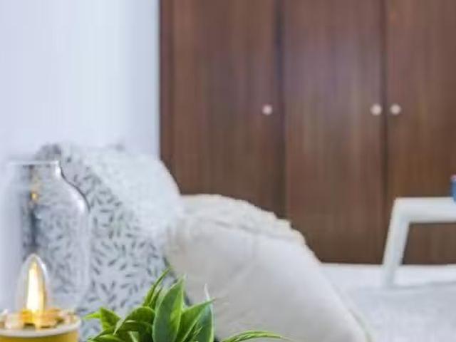 Habitación en Carrer d'Alvaro de Bazan, El Pla del Real
