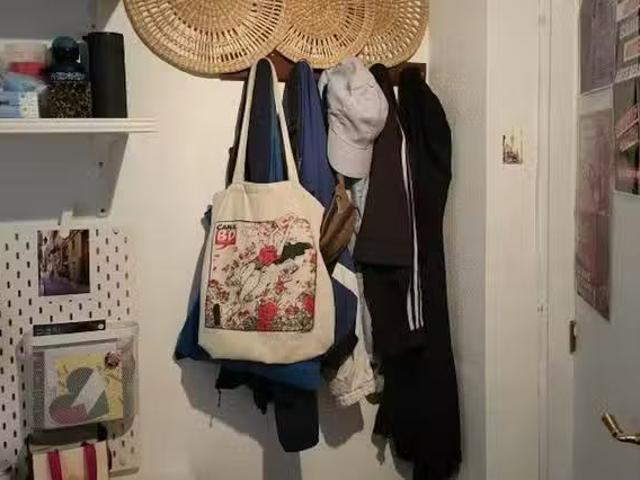 Habitación en Carrer d'Alboraia, La Saïdia