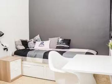 Habitación en Carrer d'Aragó, La Sagrada Familia
