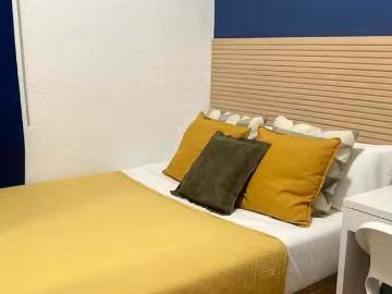 Habitación en Carrer de Tossa