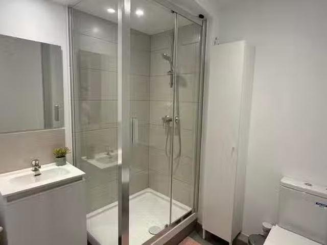 Habitación en Carrer de Benefactora Remedios Uriarte, Sidi Ifn.