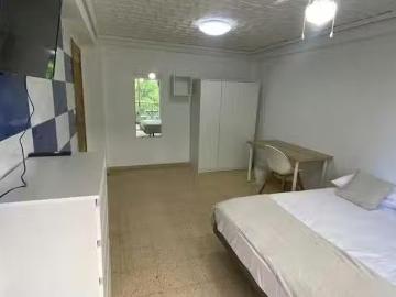 Habitación en Carrer de Benifairó, Sant Pau