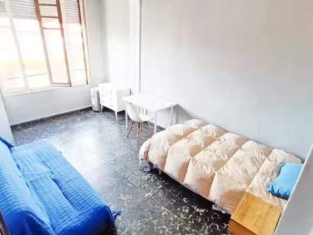 Habitación en Carrer de Conca