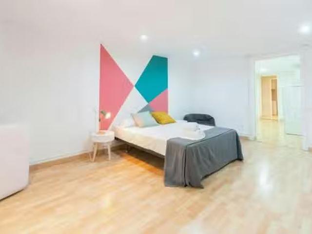 Habitación en Carrer de Ferran, Ciutat Vella