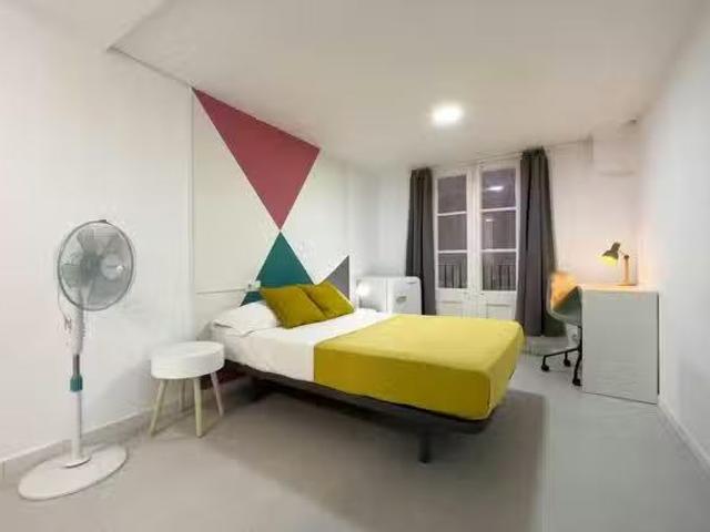 Habitación en Carrer de Ferran, El Gòtic