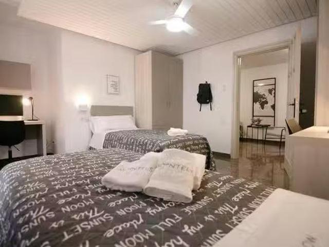 Habitación en Carrer de Guillem de Castro, La Roqueta