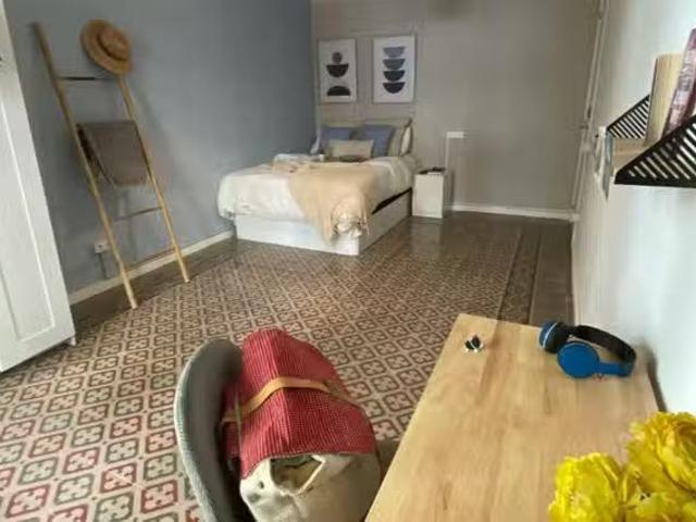 Habitación en Carrer de la Unió, 13