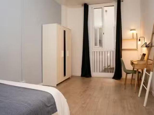 Habitación en Carrer de la Unió, 13