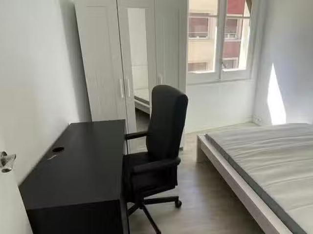 Habitación en Carrer de la Creu dels Molers, El Poblesec