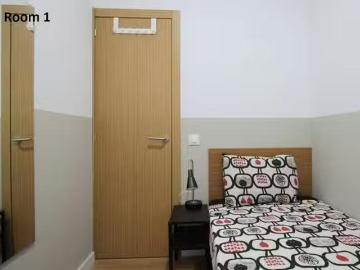Habitación en Carrer de la Lluna, Ciutat Vella