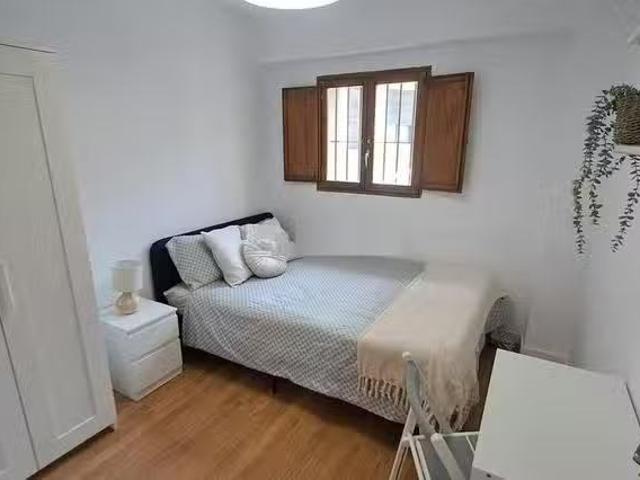 Habitación en Carrer de la Mare de Déu de Montiel