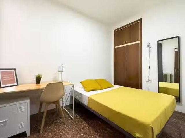 Habitación en Carrer de la Mare de Déu del Carmel, El Putget i.