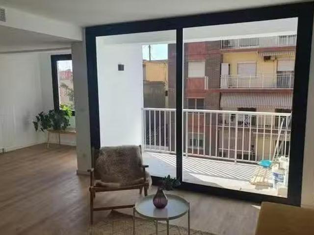 Habitación en Carrer de la Reina, Poblados Marítimos