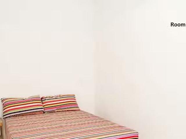 Habitación en Carrer de Lancaster, Ciutat Vella