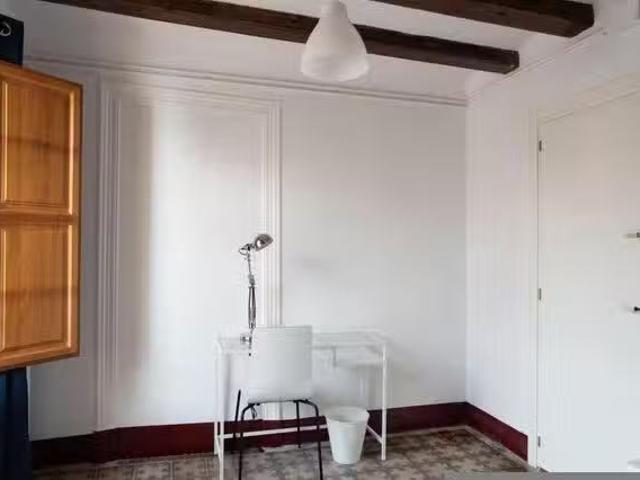 Habitación en Carrer de les Heures