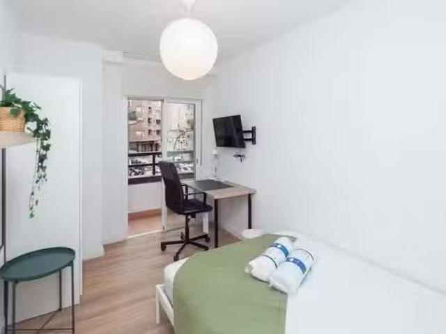 Habitación en Carrer de Linares
