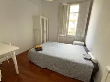 Habitación en Carrer de Muntaner, Sant Antoni