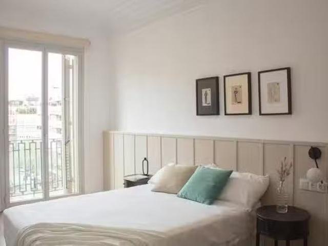 Habitación en Carrer de Muntaner, Sant Gervasi Galvany