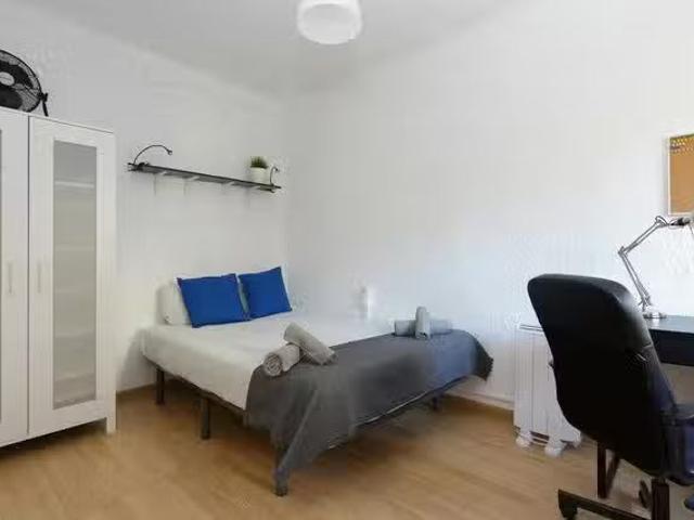Habitación en Carrer de Pareto