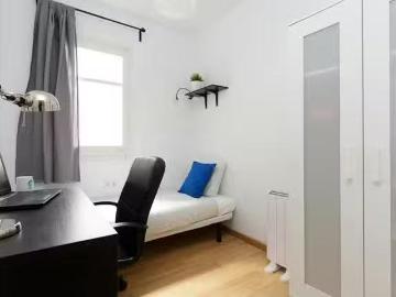 Habitación en Carrer de Pareto