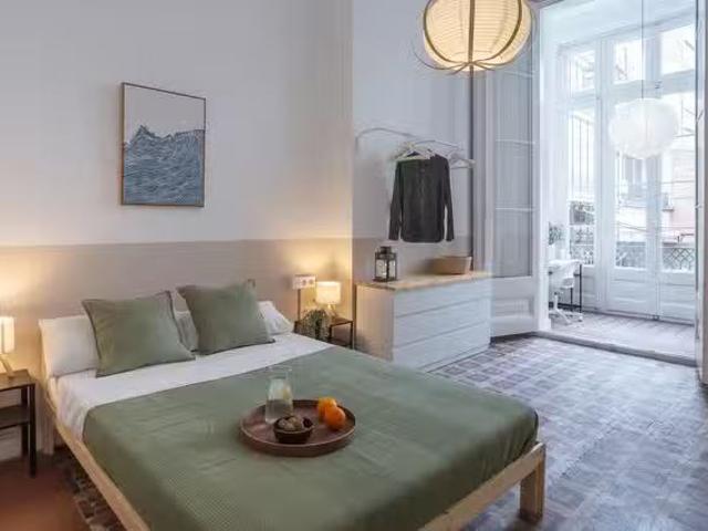 Habitación en Carrer de Pau Claris, 85