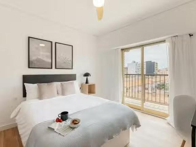 Habitación en Carrer de Reig Genovés, Rascanya