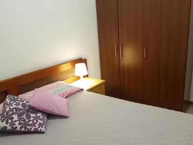 Habitación en Carrer de Roger de Flor, Dreta de l'Eixample