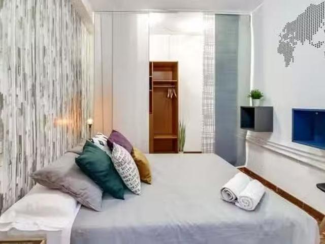 Habitación en Carrer de Roger de Llúria