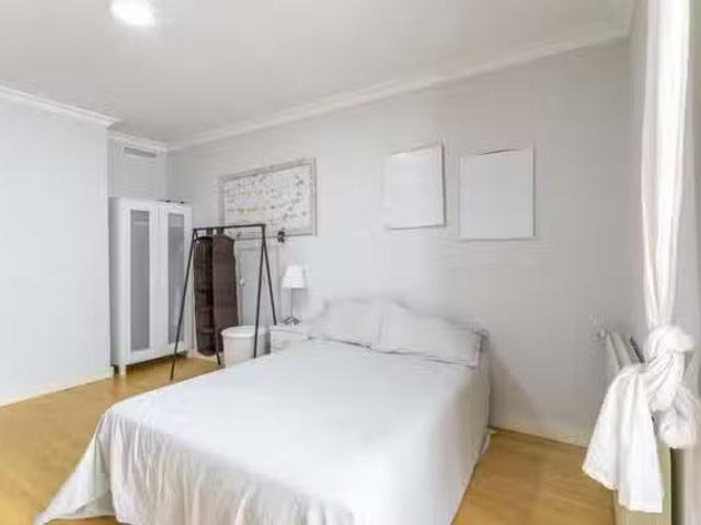Habitación en Carrer de Roteros